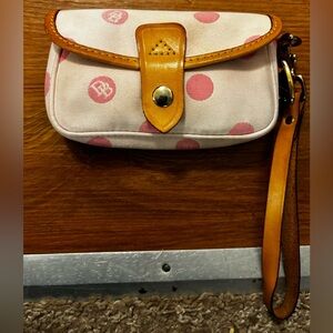 DOONEY & BOURKE POLKA DOT PURSE WALLET CLUTCH CASE WRISTLET PINK GREAT CONDITION